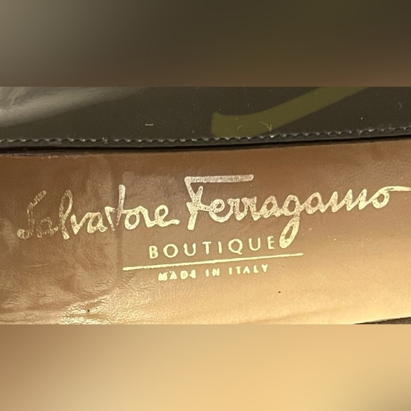 Salvatore Ferragamo Vara Pump Black Leather 10.5 - Picture 7 of 14